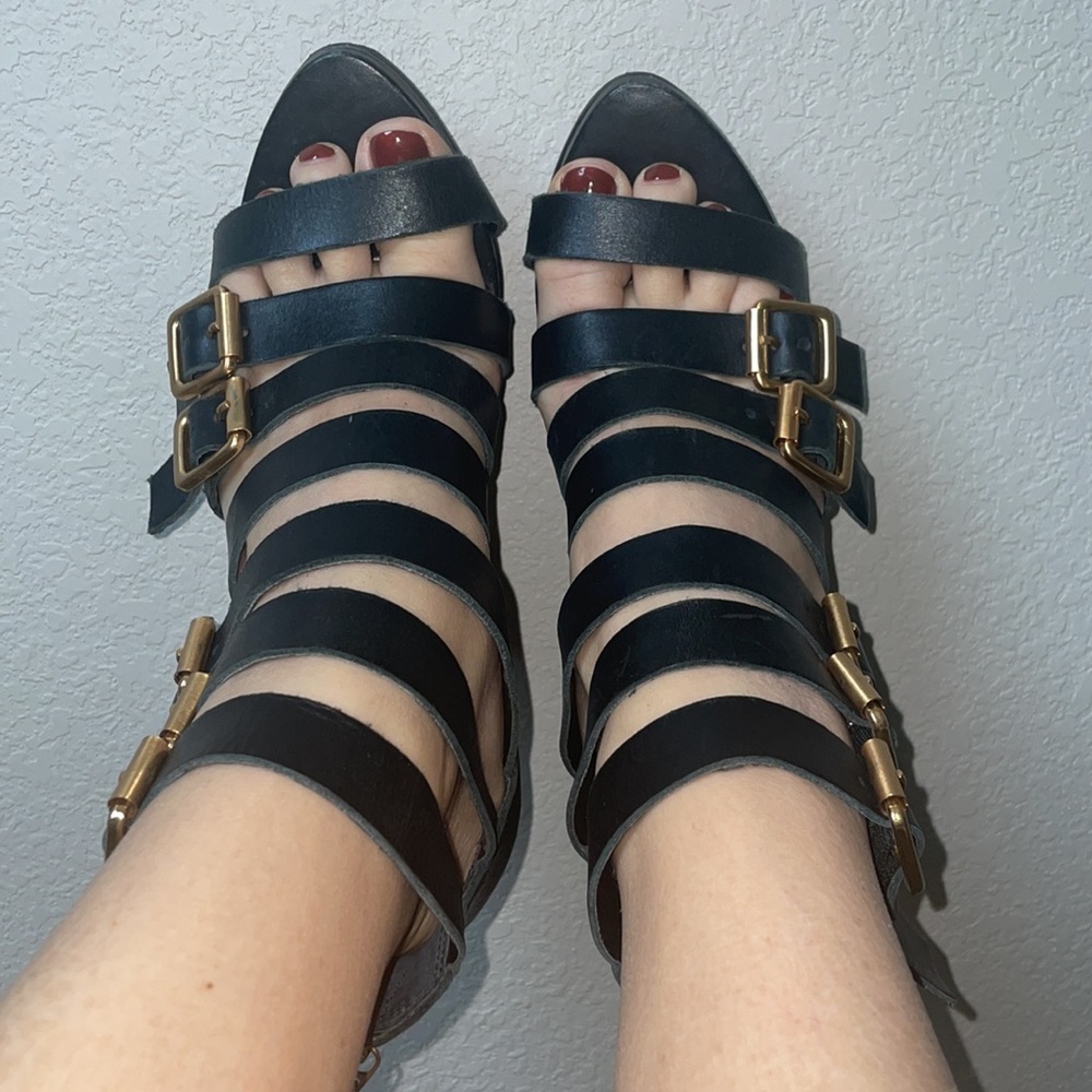 KURT GEIGER CARVELA BLACK STRAPPED HIGH HEELS SIZE 7 (37 EU) - Picture 2 of 13